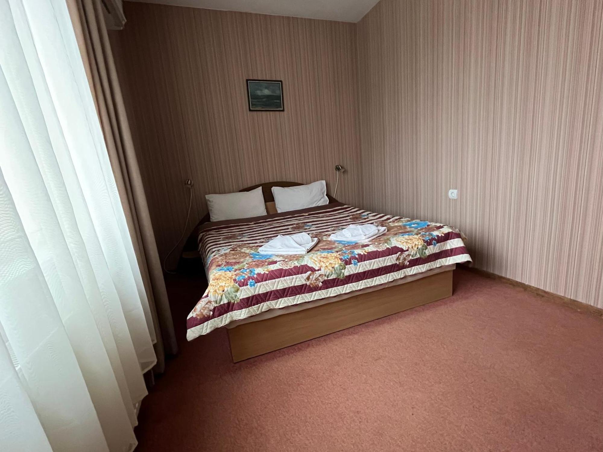 Park Hotel Ivailo Veliko Tárnovo Habitación foto