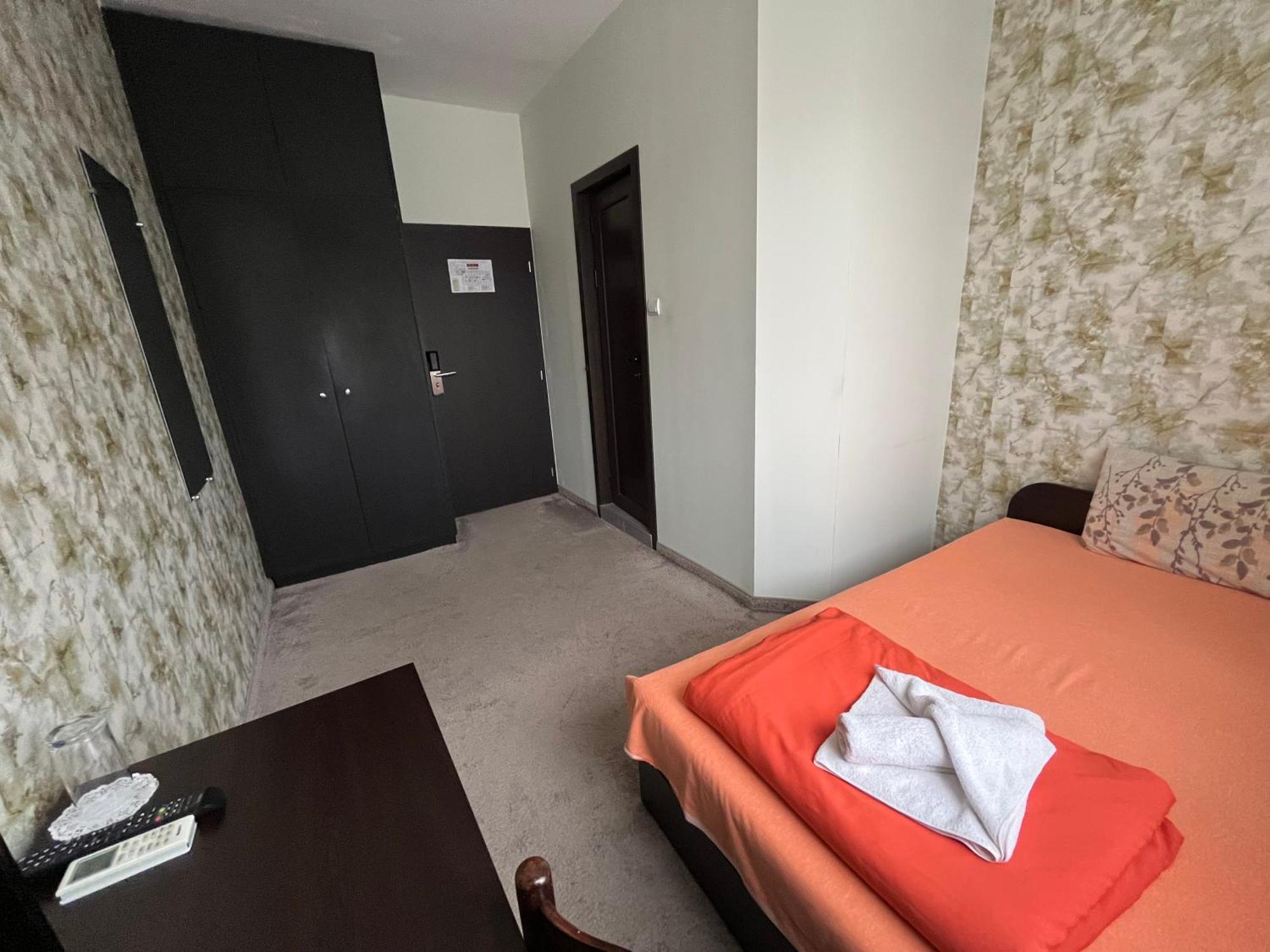 Park Hotel Ivailo Veliko Tárnovo Habitación foto